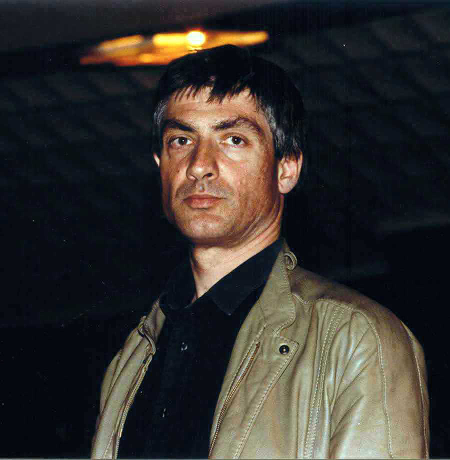Patrick Ascione, Salle Olivier Messiaen, Maison de Radio France [Photo: Michel Lioret (Ina-GRM), Paris (France), 1996]