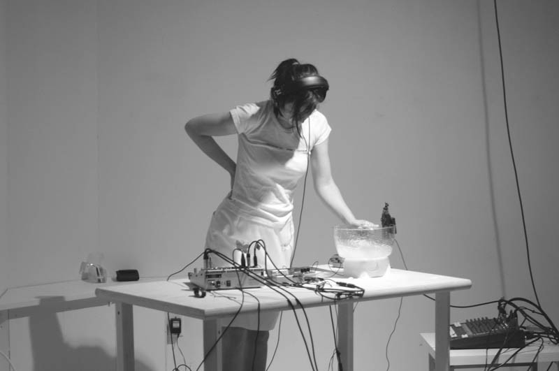Magali Babin performing at Galerie Rad’a [Photo: Guy L’Heureux, Montréal (Québec), May 2003]