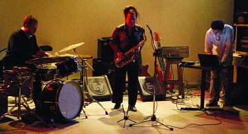 Isaiah Ceccarelli, Joane Hétu, Aimé Dontigny in concert during the Mercredimusics [Montréal (Québec), April 22, 2009]