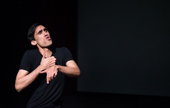 Gabriel Dharmoo [Photo: Jan Gates, Vancouver (Colombie-Britannique, Canada), février 2016]