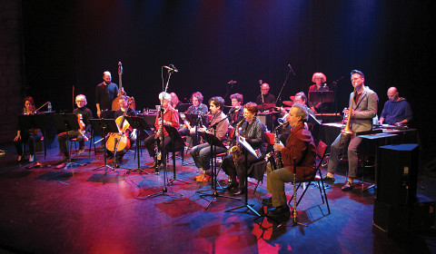 Ensemble SuperMusique (ESM) in concert at DAME: Archive / mémoire [Photograph: Céline Côté, Montréal (Québec), February 16, 2017]
