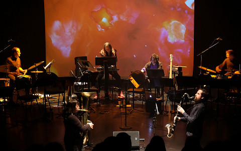 Ensemble SuperMusique (ESM) / Concert, Amphithéâtre – Le Gesù, Montréal (Québec) [Photograph: Céline Côté, Montréal (Québec), November 22, 2018]