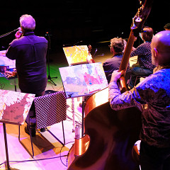 Ensemble SuperMusique (ESM) / Ensemble SuperMusique: Zigzague & Colore, Espace orange – Édifice Wilder – Espace danse, Montréal (Québec) [Photograph: Céline Côté, Montréal (Québec), November 1, 2022]