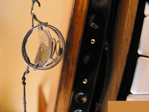 Ondes Martenot, 1976 (7th generation since 1928; 1st generation with transistors); Suzanne Binet-Audet’s instrument. 7/38 [Photo: Luc Beauchemin, Boucherville (Québec), April 2005]