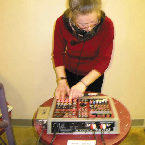 Diane Labrosse en concert au «Le chemin des machines», Méduse [Québec (Québec), 14 février 2003]