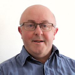 Adrian Moore (autoportrait) [Photo: Adrian Moore, Sheffield (Angleterre, RU), 1 mai 2020]