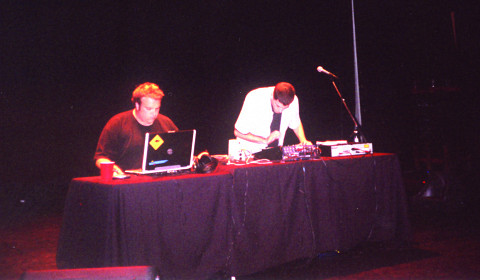 morceaux_de_machines in concert at the Scotiabank Dance Centre [Photograph: Magali Babin, Vancouver (British Columbia, Canada), October 22, 2005]