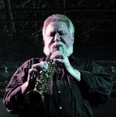 Evan Parker in concert at Montréal [Photograph: Céline Côté, Montréal (Québec), April 12, 2011]