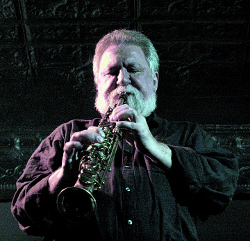 Evan Parker in concert at Montréal [Photo: Céline Côté, Montréal (Québec), April 12, 2011]