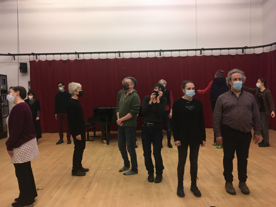 Chorale Joker in creation residency [Photograph: Joane Hétu, Montréal (Québec), 2022]