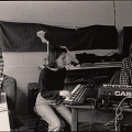 Les Poules, en répétition; apparaissant sur la photo: Danielle Palardy Roger, Joane Hétu, Diane Labrosse [Photograph: Suzanne Girard, 1986]