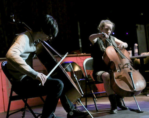Rémy Bélanger de Beauport, Émilie Girard-Charest / Concert, La Sala Rossa, Montréal (Québec) [Photograph: Chrissy Cheung , Montréal (Québec), October 10, 2011]