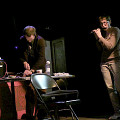 Solomiya Moroz, Aitor Izagirre / Le caribou sonore — Concert de clôture des Ateliers, La Sala Rossa, Montréal (Québec) [Photo: Chrissy Cheung , Montréal (Québec), 10 octobre 2011]