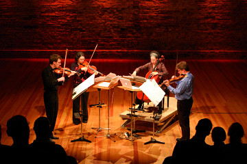 Bozzini Quartet / Also pictured: Charles-Étienne Marchand, Stéphanie Bozzini, Isabelle Bozzini, Clemens Merkel [Photo: FO Becker]