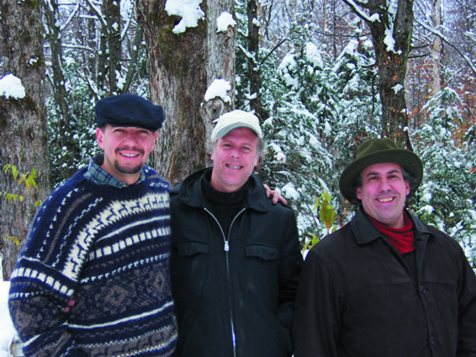 Trio Derome Guilbeault Tanguay / Also pictured: Normand Guilbeault, Pierre Tanguay, Jean Derome [Photo: Bernard Grenon, Saint-Jacques-le-Majeur-de-Wolfestown (Québec), October 22, 2003]