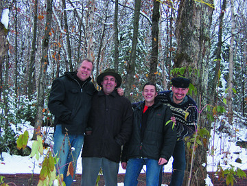 Trio Derome Guilbeault Tanguay, Bernard Grenon / Also pictured: Pierre Tanguay, Jean Derome, Normand Guilbeault [Photo: Bernard Grenon, Saint-Jacques-le-Majeur-de-Wolfestown (Québec), October 22, 2003]