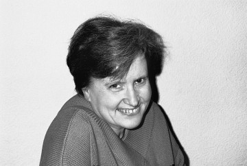 Annette Vande Gorne [Photo: Marie-Jeanne Wyckmans, Ohain (Belgium), November 1995]